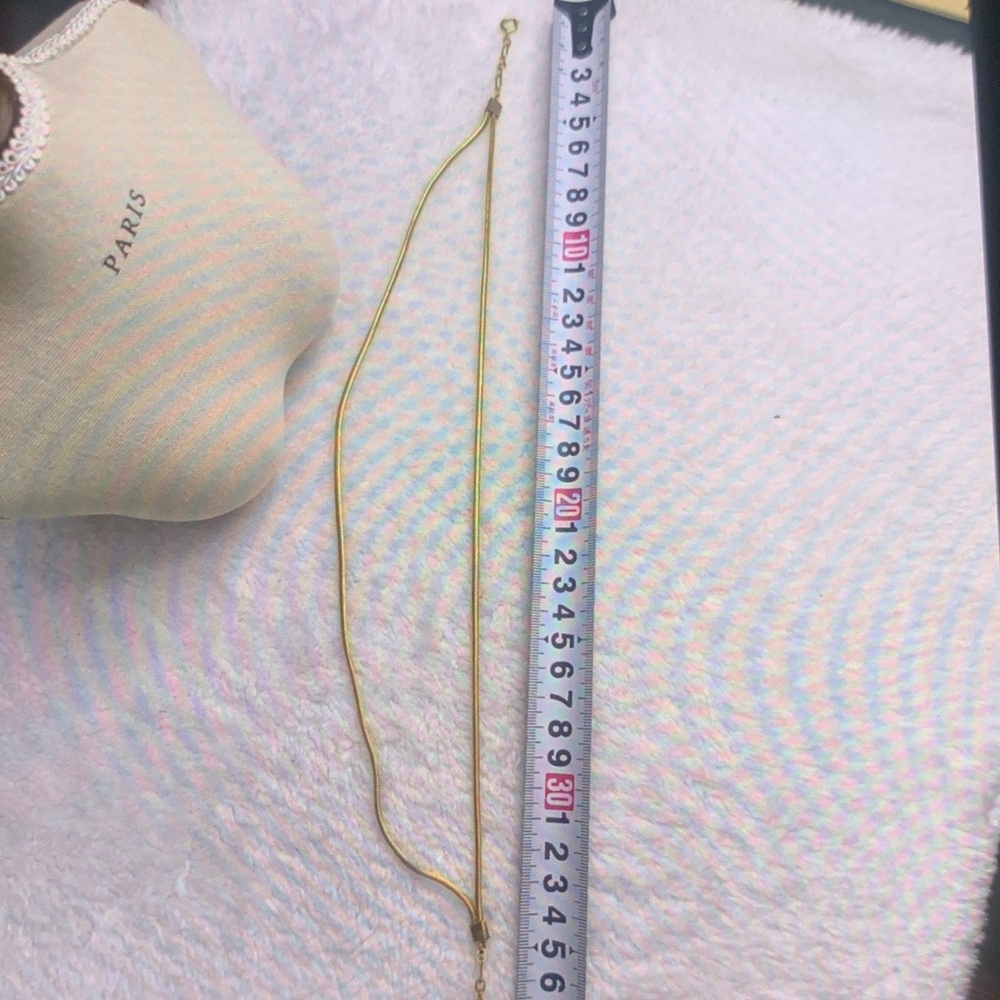 Chic Gold Necklace - Picture 6 of 6